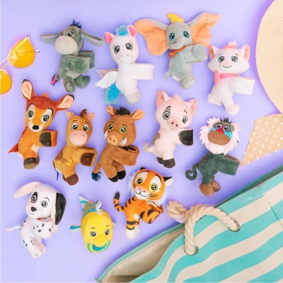 New! Disney Cutie Cuff - Pooh & Piglet - Picture 3 of 3